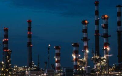 With global refinery capacity down 9% because of war, I’m adding 2 U.S. refinery stocks to my portfolio